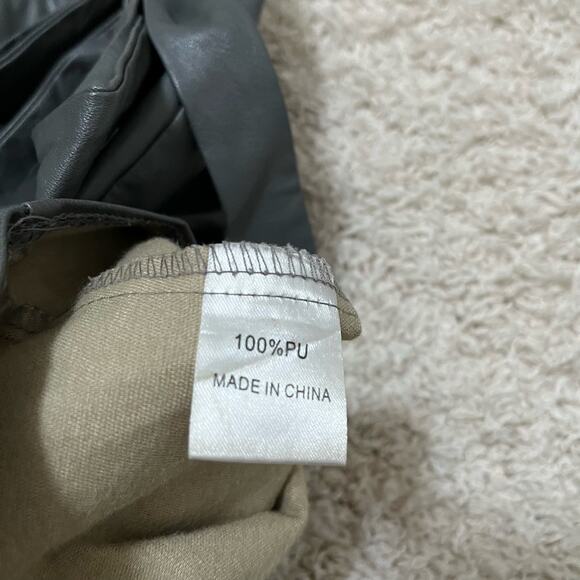 Seek The Label Size Small Gray Faux Leather Wrap Around Side Tie Mini Skirt - Picture 6 of 7